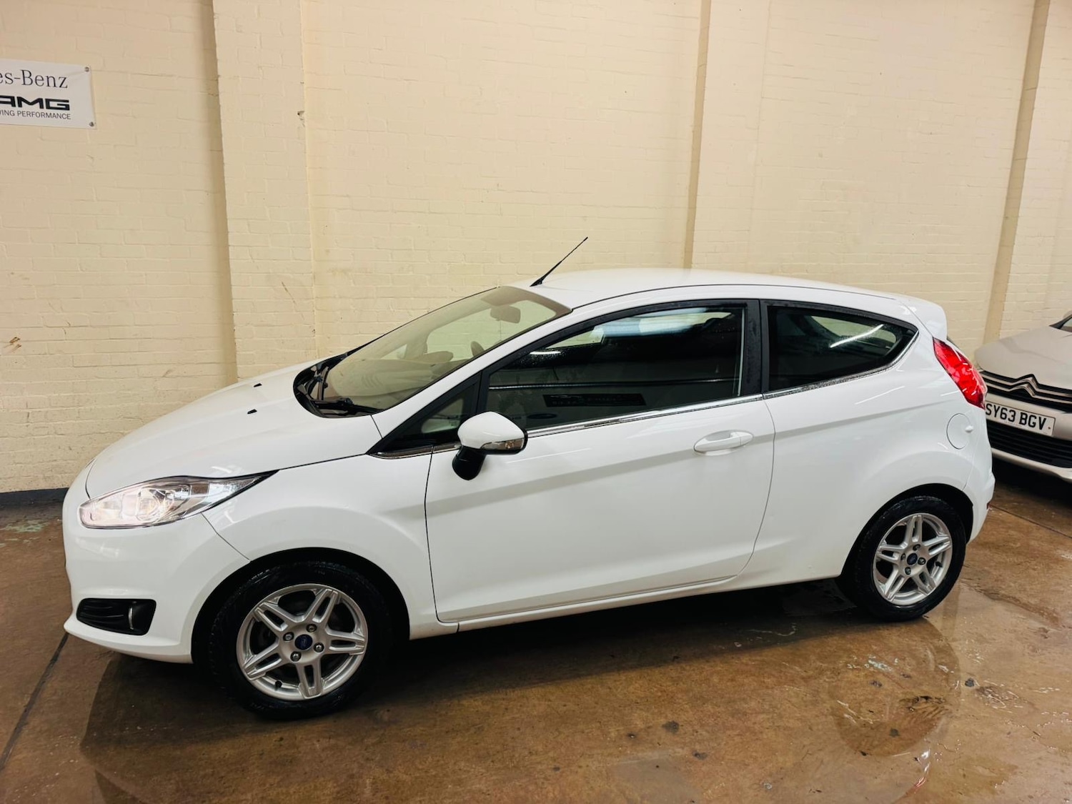 Used Ford Fiesta 2013 for sale - 77643890: Photo 13