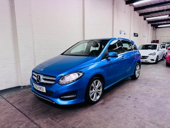 Used Mercedes-Benz B Class 2015 for sale - 79320961: Photo