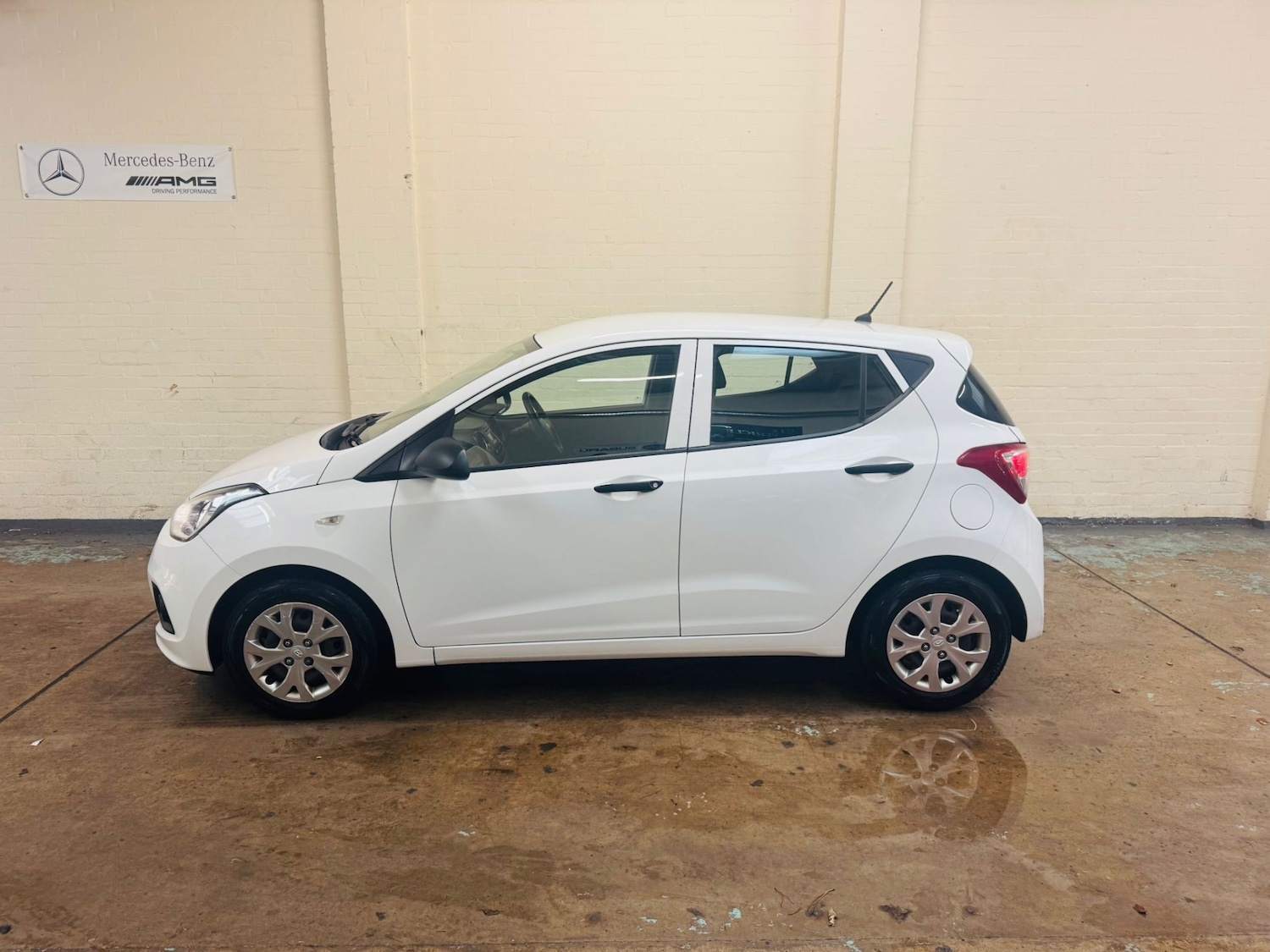 Used Hyundai i10 2016 for sale - 76450008: Photo 12