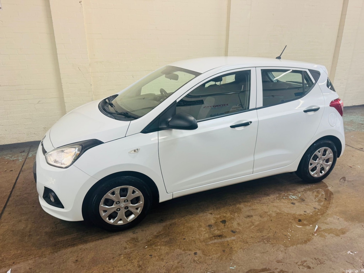 Used Hyundai i10 2016 for sale - 76450008: Photo 13