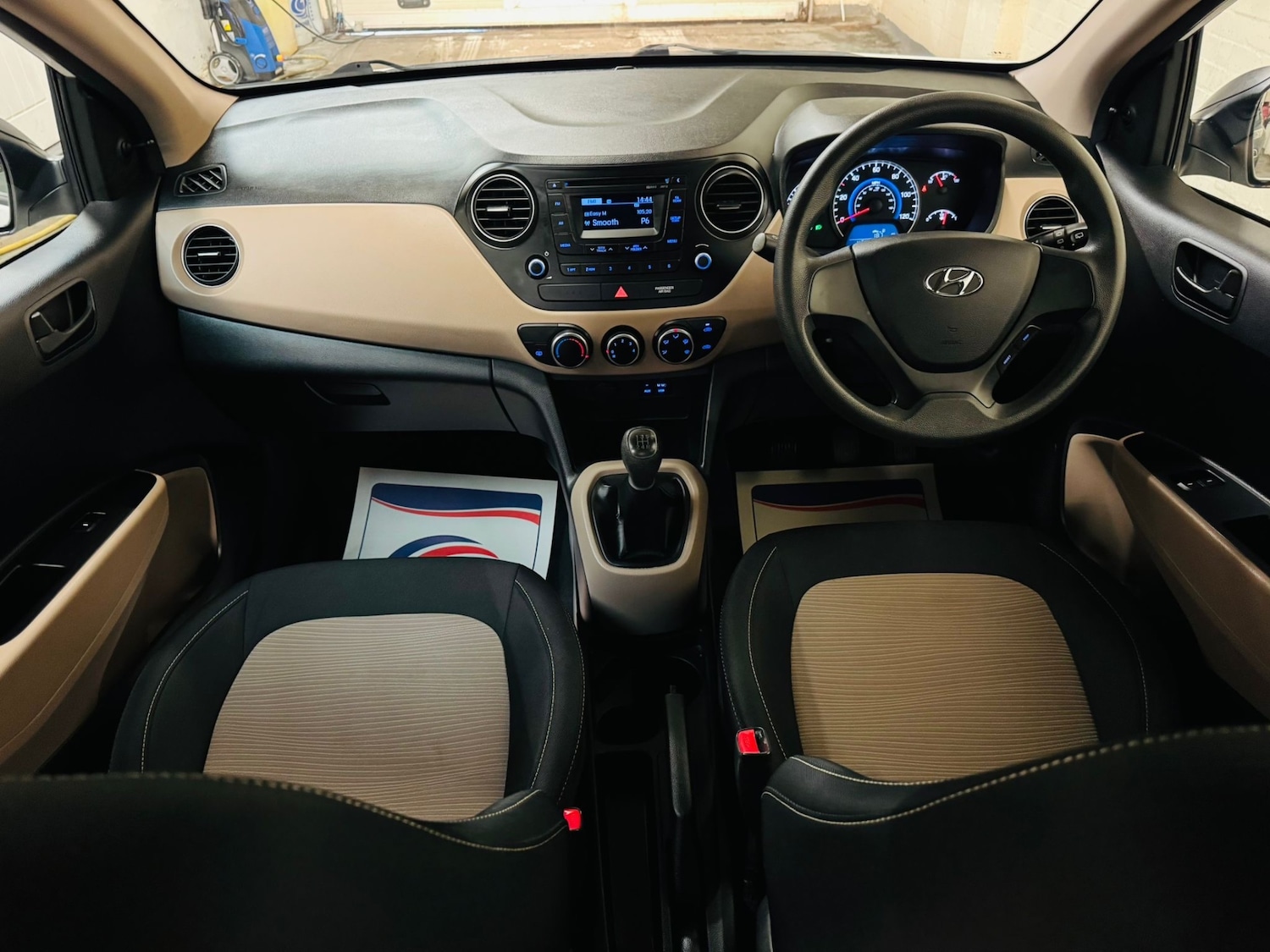 Used Hyundai i10 2016 for sale - 76450008: Photo 17