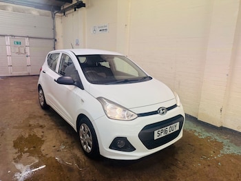 Used Hyundai i10 2016 for sale - 76450008: Photo