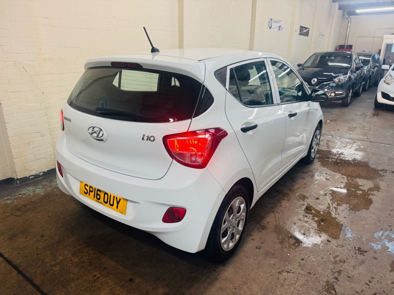 Used Hyundai i10 2016 for sale - 76450008: Photo 2
