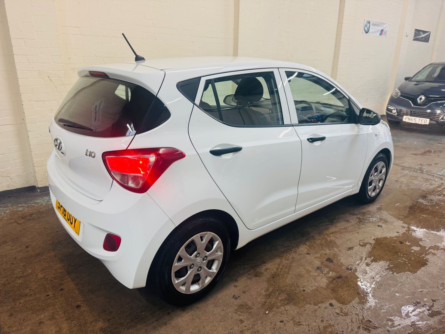 Used Hyundai i10 2016 for sale - 76450008: Photo 3