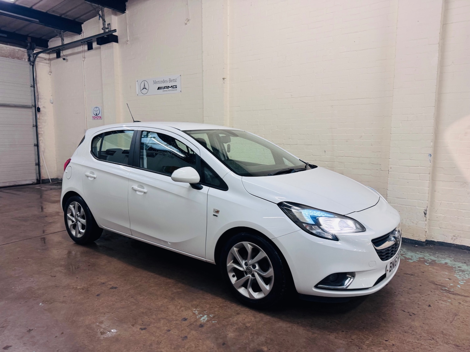 Used Vauxhall Corsa 2016 for sale - 77180321: Photo 10