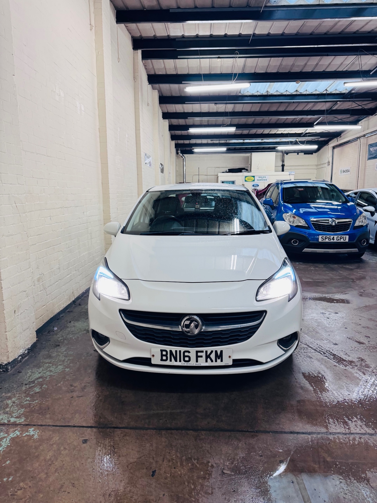 Used Vauxhall Corsa 2016 for sale - 77180321: Photo 4