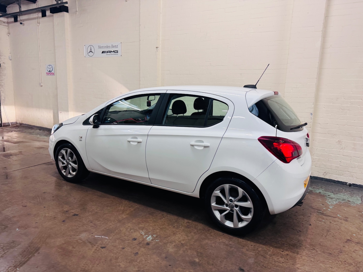 Used Vauxhall Corsa 2016 for sale - 77180321: Photo 5