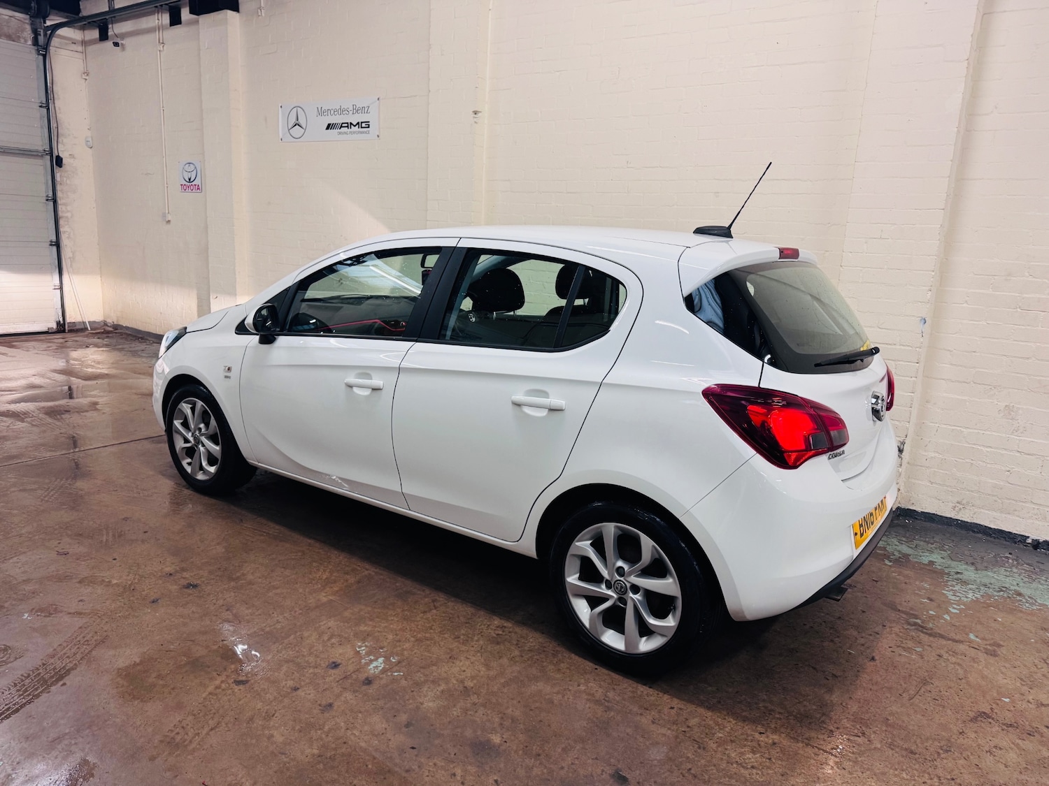 Used Vauxhall Corsa 2016 for sale - 77180321: Photo 8