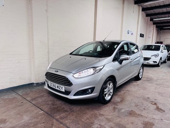 Used Ford Fiesta 2016 for sale - 79229535: Photo