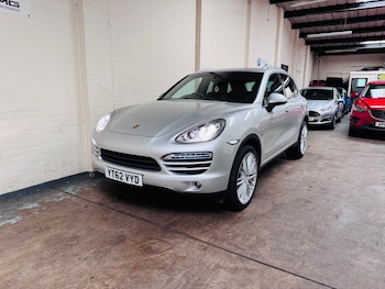 Used Porsche Cayenne 2012 for sale - 79515257: Photo