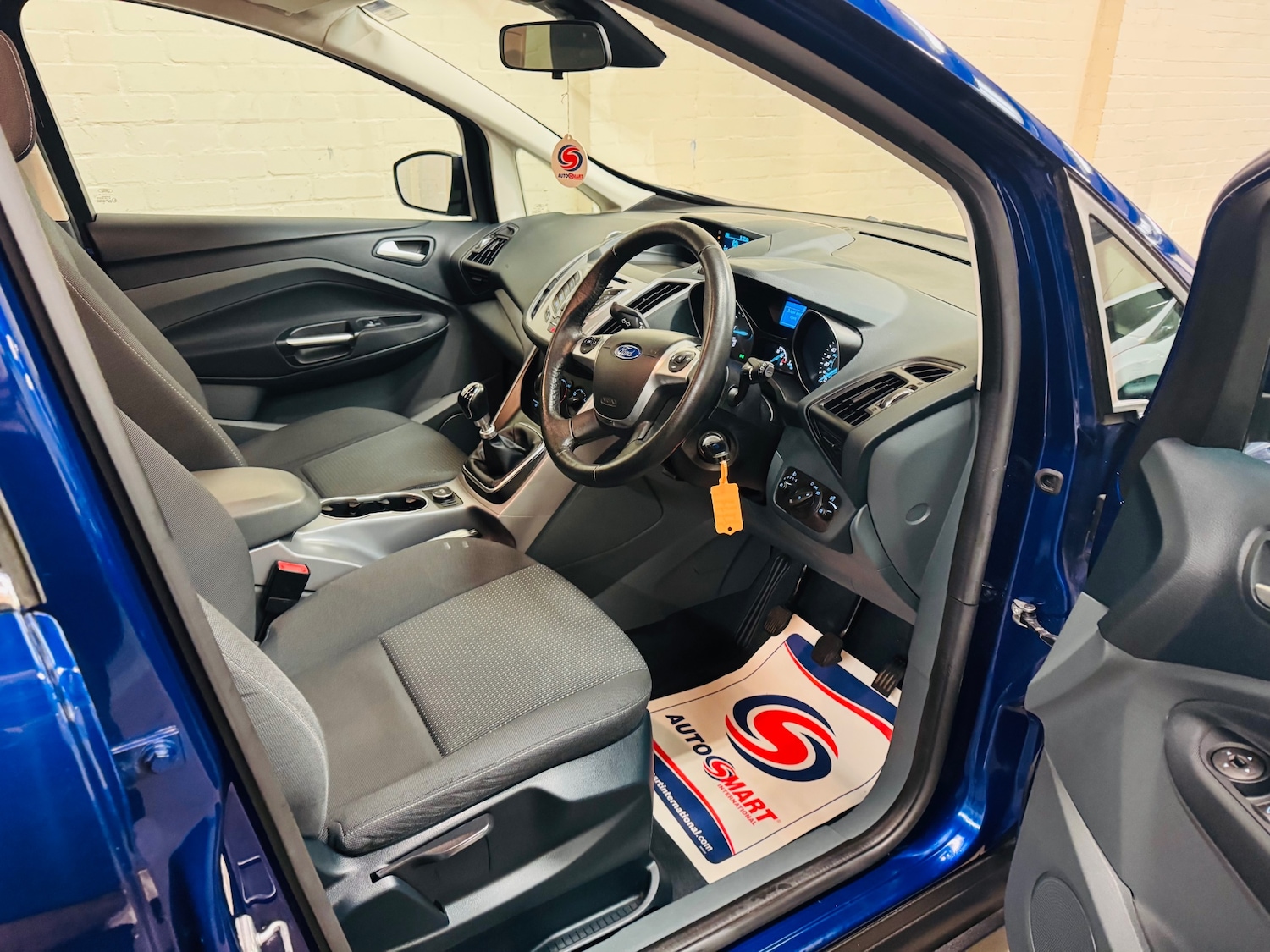 Used Ford C-Max 2014 for sale - 76599401: Photo 18