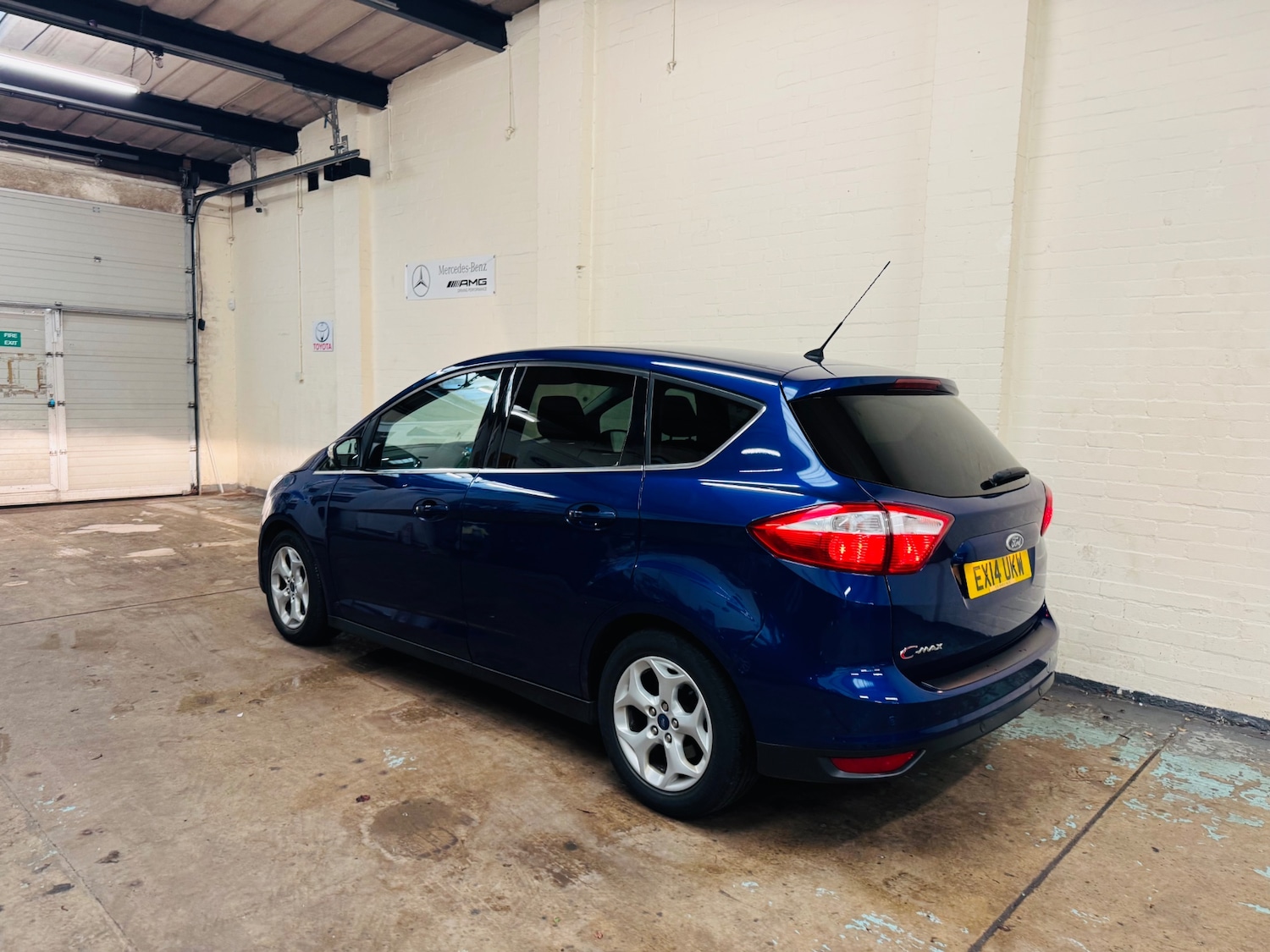 Used Ford C-Max 2014 for sale - 76599401: Photo 4