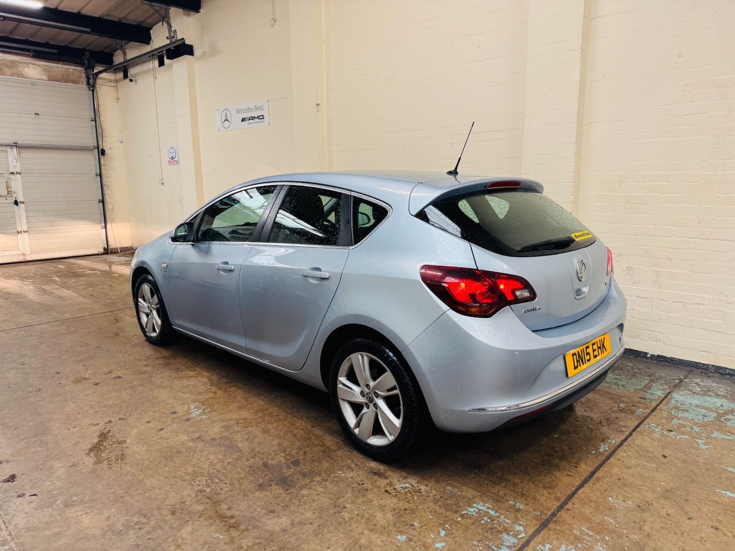 Vehicle 6