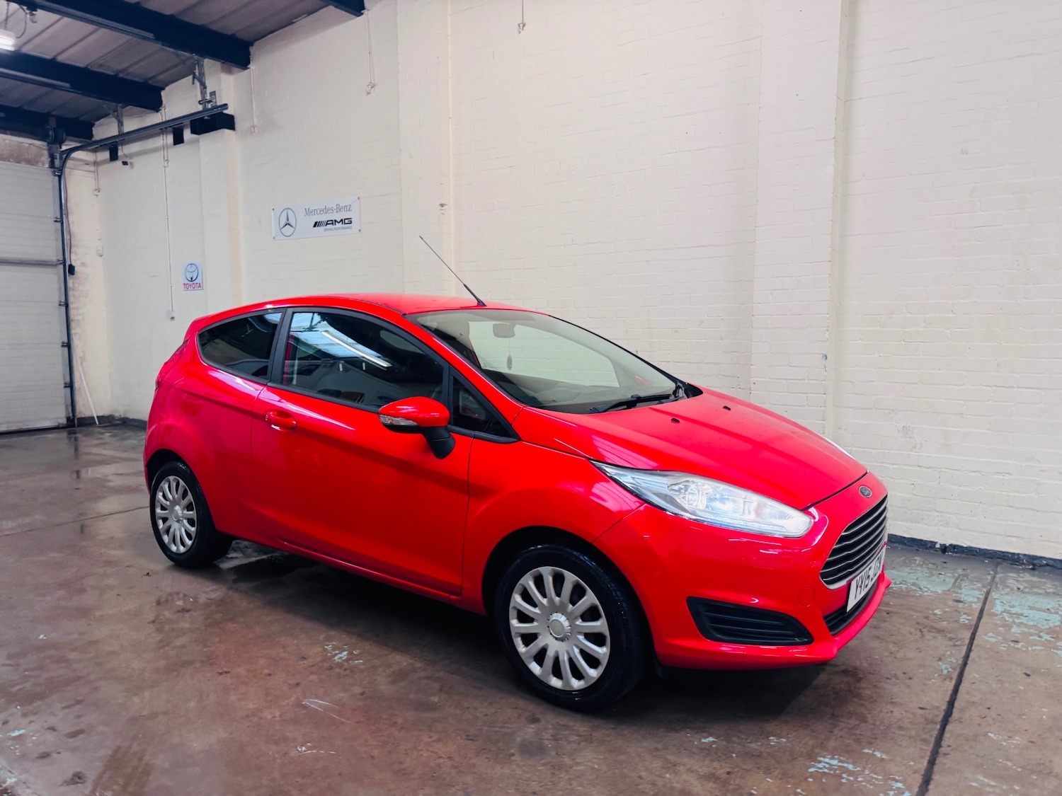 Used Ford Fiesta 2015 for sale - 77491108: Photo 2