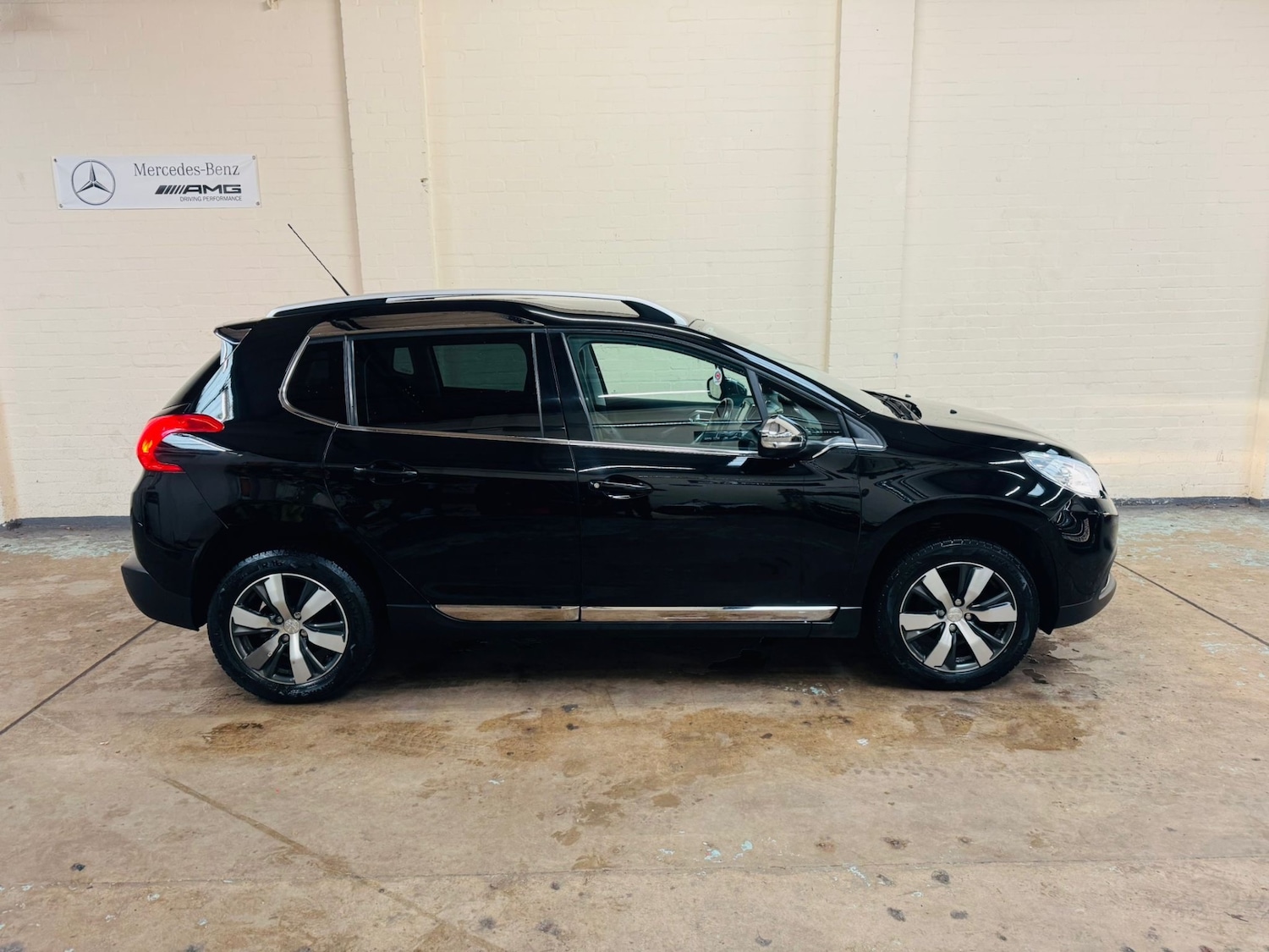 Used Peugeot 2008 2014 for sale - 78064269: Photo 4