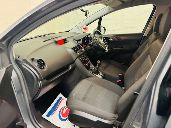 Used Vauxhall Meriva 2017 for sale - 76293337: Photo 27