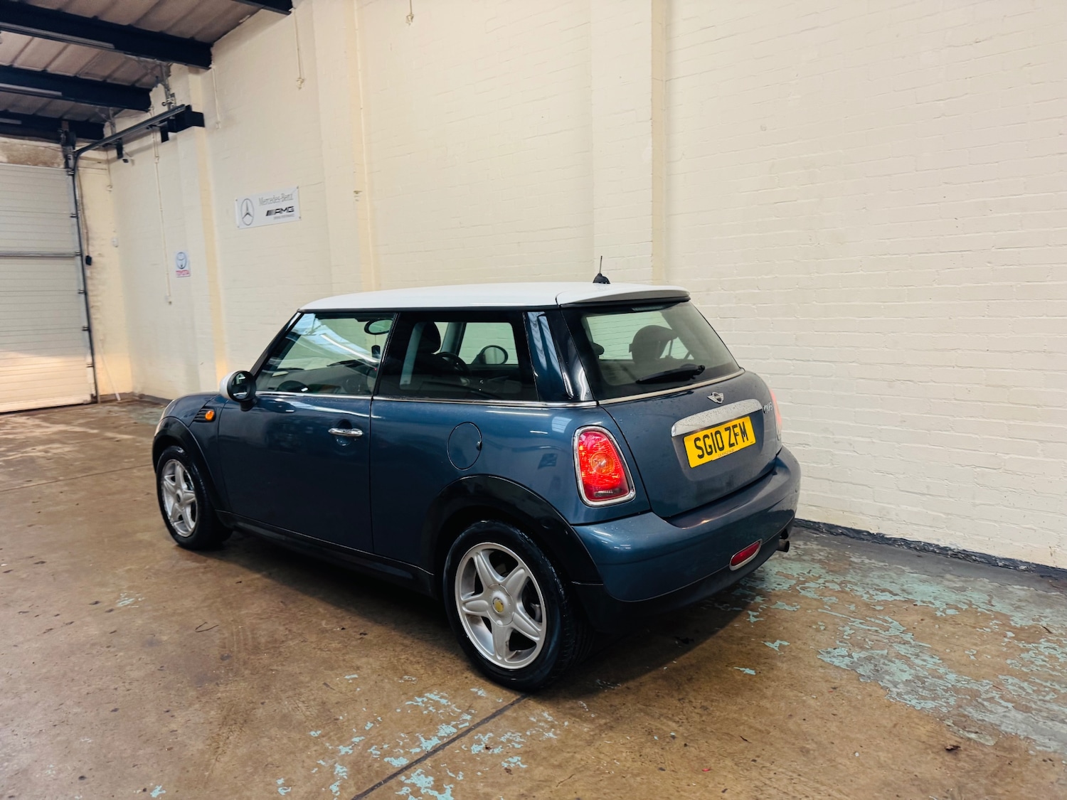 Used MINI Hatch 2010 for sale - 76792490: Photo 4
