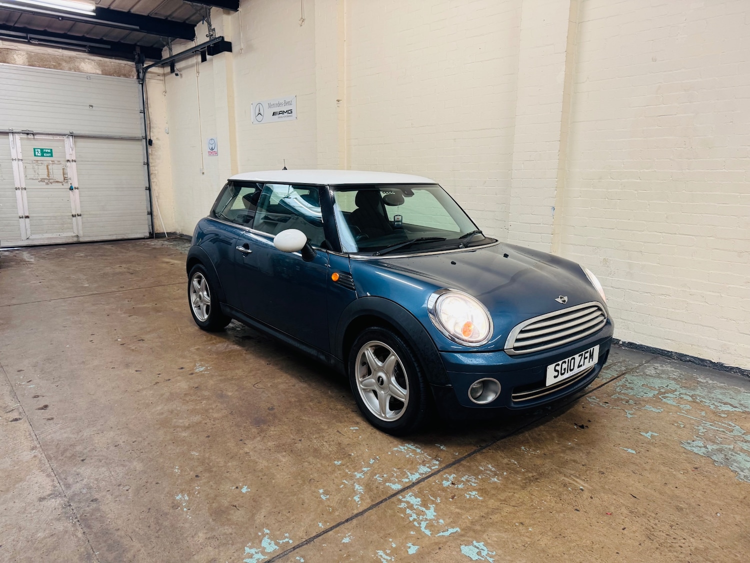 Used MINI Hatch 2010 for sale - 76792490: Photo 8