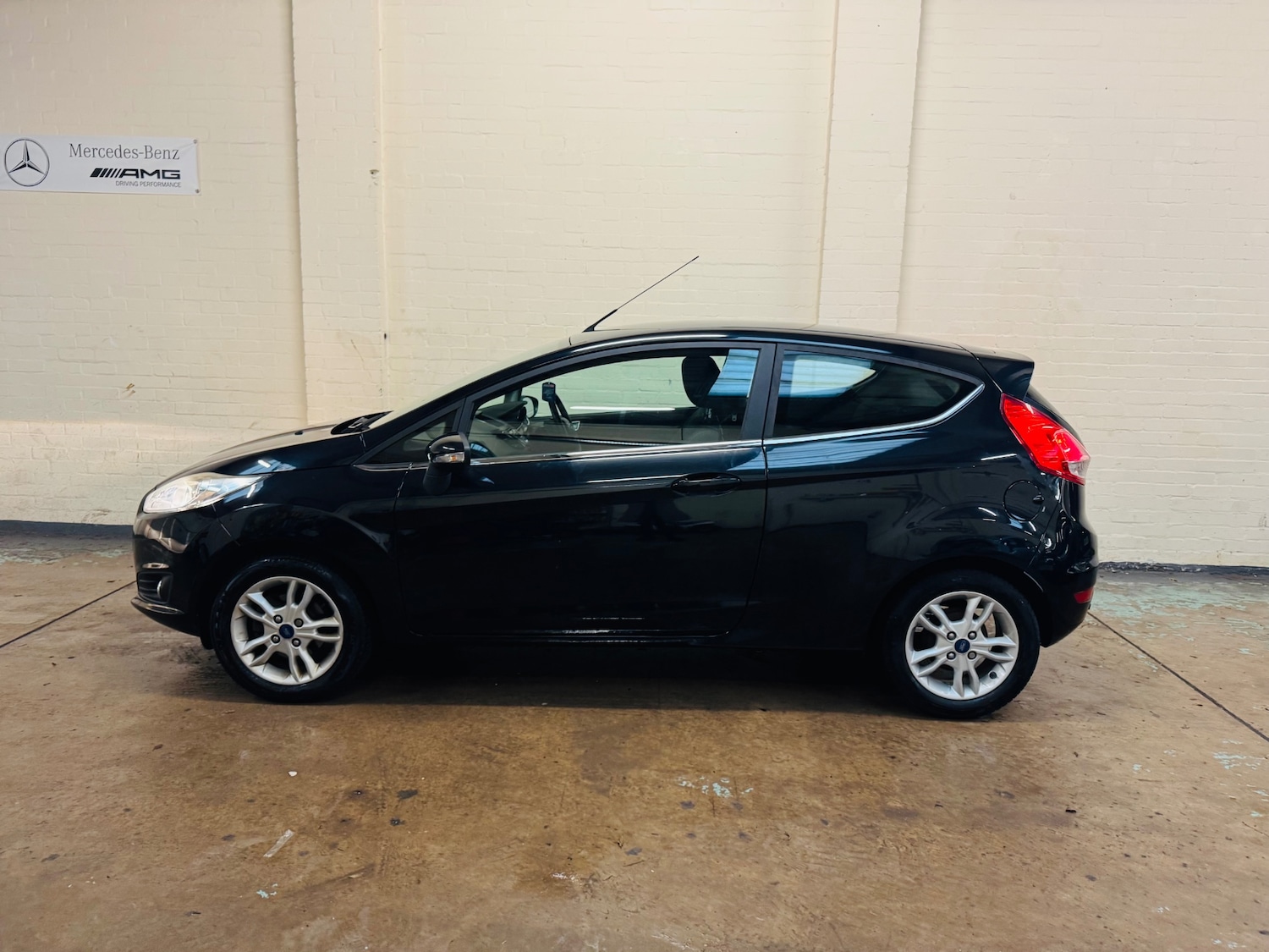 Used Ford Fiesta 2015 for sale - 76735667: Photo 6