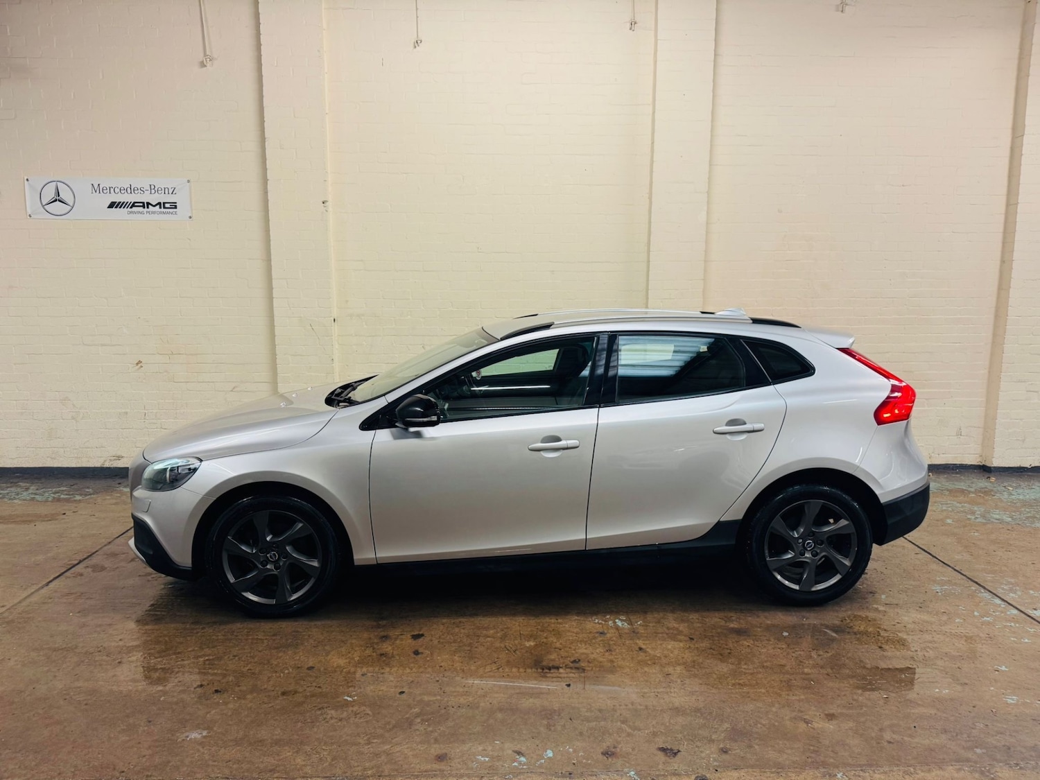 Used Mercedes-Benz A-Class 2015 for sale - 76161592: Photo 16