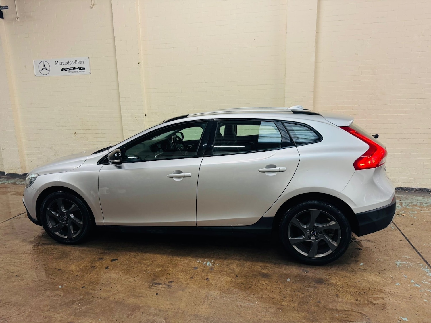 Used Mercedes-Benz A-Class 2015 for sale - 76161592: Photo 7