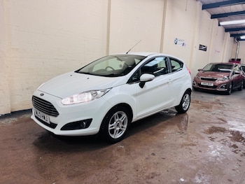 Used Ford Fiesta 2013 for sale - 77548594: Photo