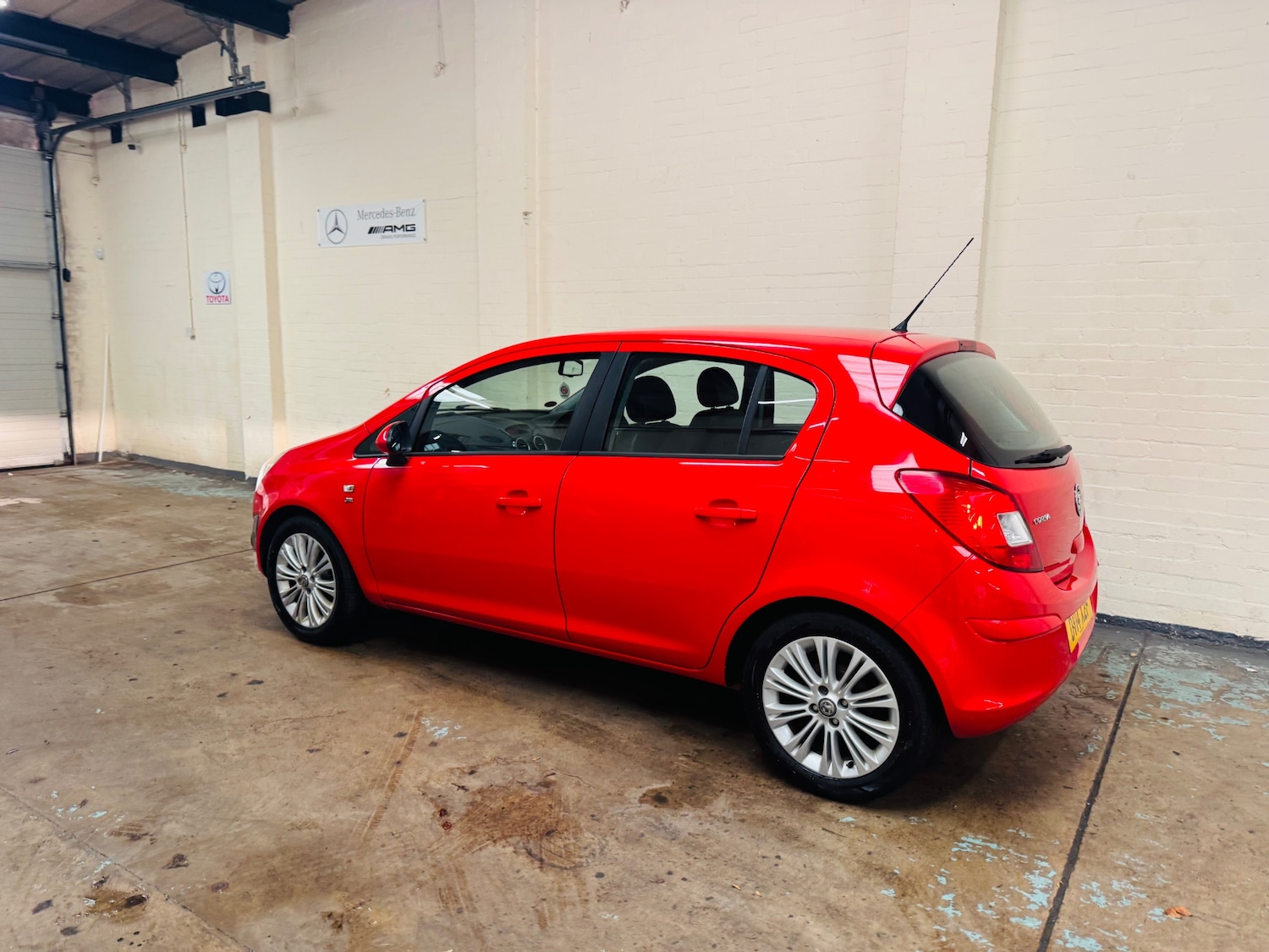 Used Vauxhall Corsa 2014 for sale - 76374677: Photo 4