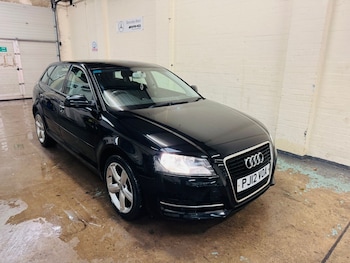 2012 (12) - 1.6 Technik 5dr