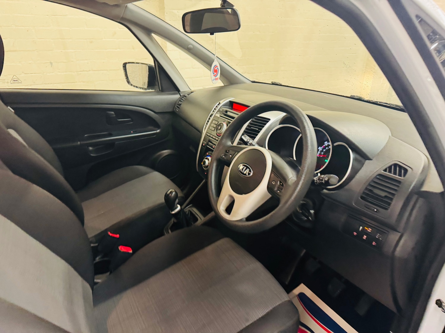 Used Kia Venga 2014 for sale - 76143334: Photo 22