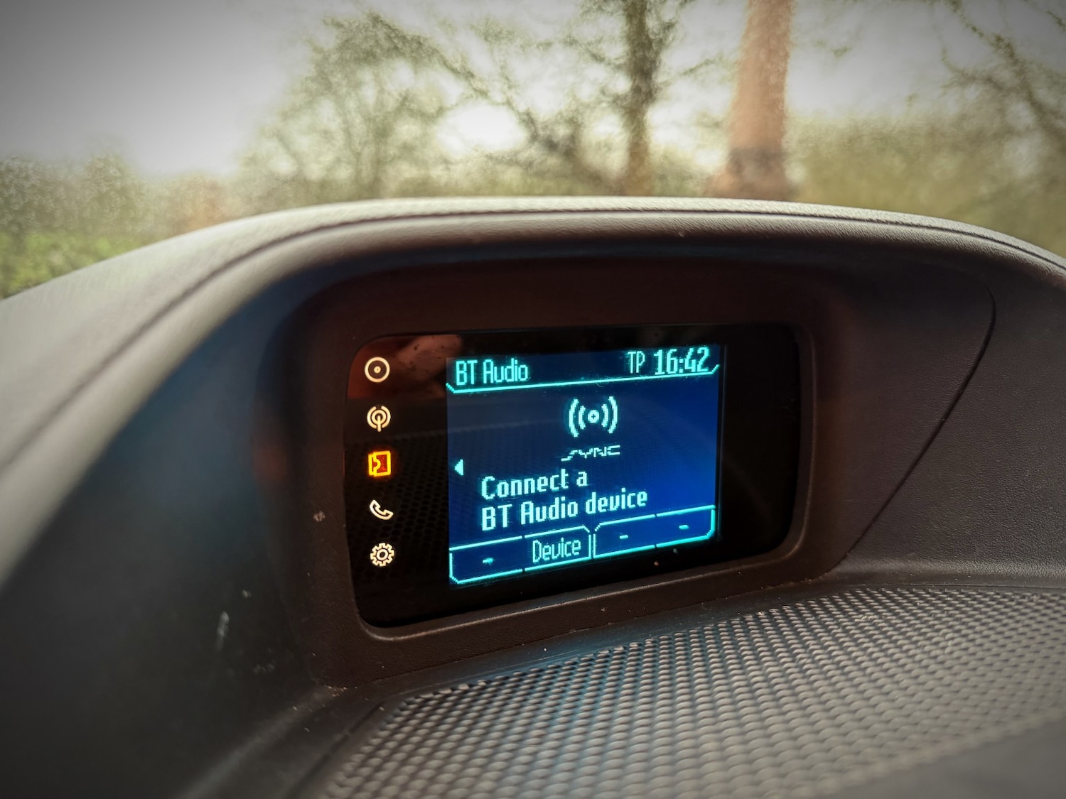 Used Ford Transit Custom 2015 for sale - 77616418: Photo 28