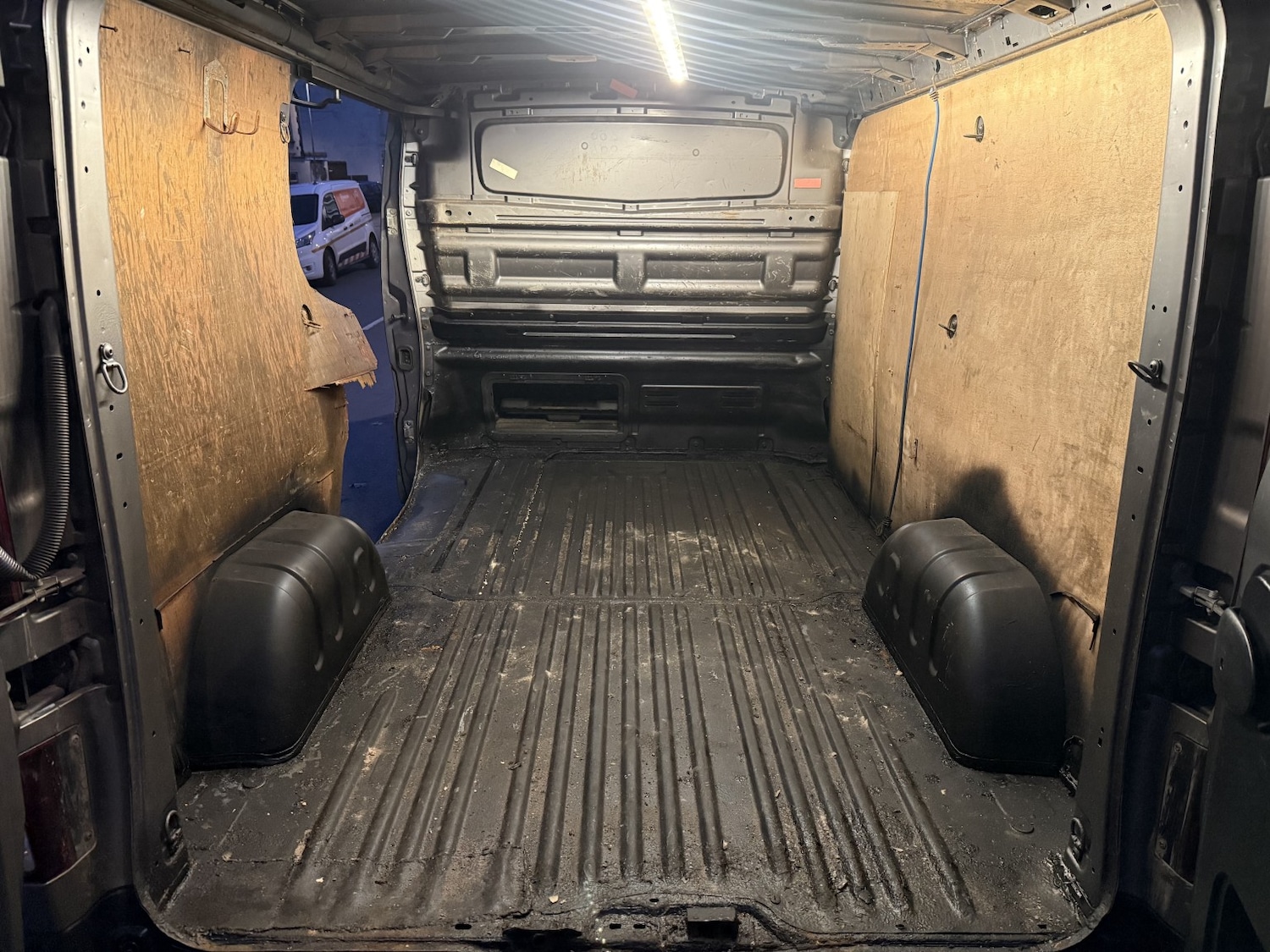 Used Renault Trafic 2015 for sale - 76536789: Photo 12