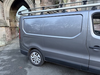 Used Renault Trafic 2015 for sale - 76536789: Photo