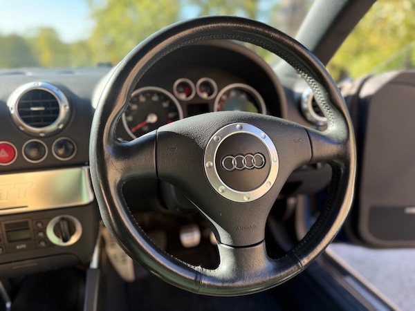 Used Audi TT 2003 for sale - 76286988: Photo 13