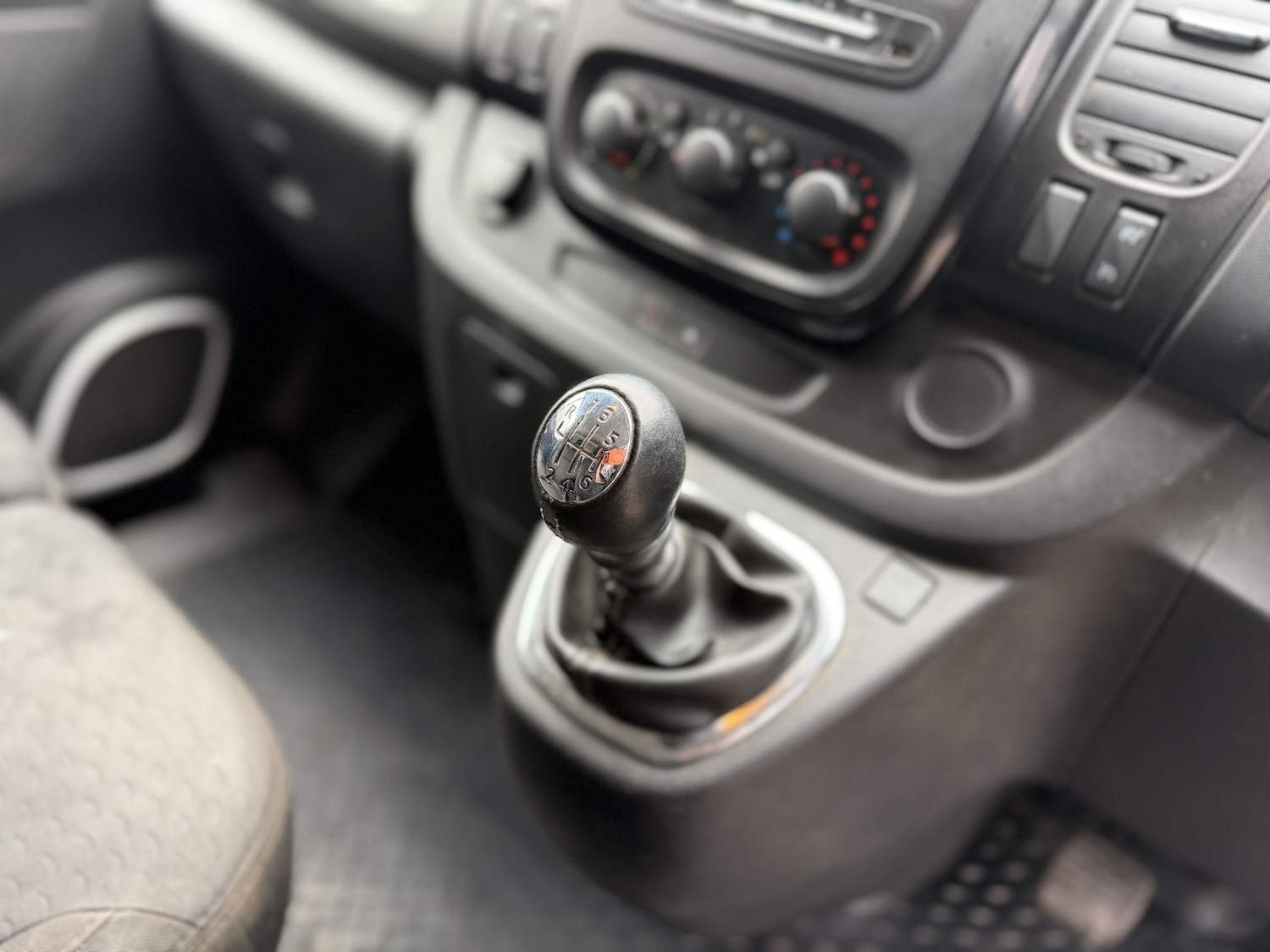 Used Vauxhall Vivaro 2017 for sale - 77997276: Photo 18