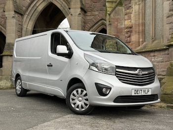 Used Vauxhall Vivaro 2017 for sale - 77997276: Photo