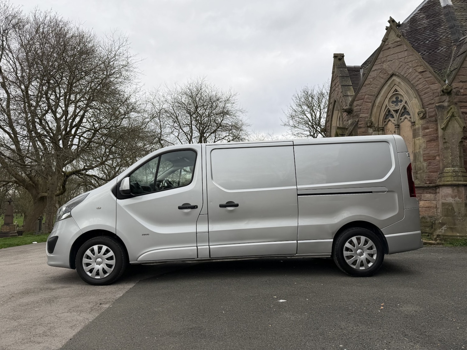 Used Vauxhall Vivaro 2017 for sale - 77997276: Photo 7
