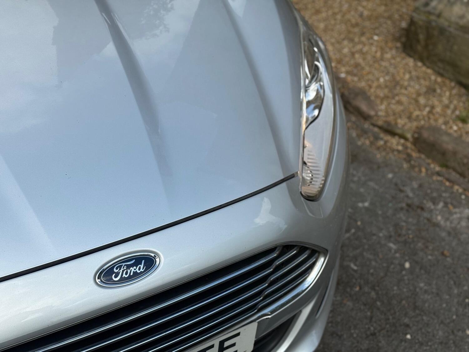 Used Ford Fiesta 2013 for sale - 77681777: Photo 2