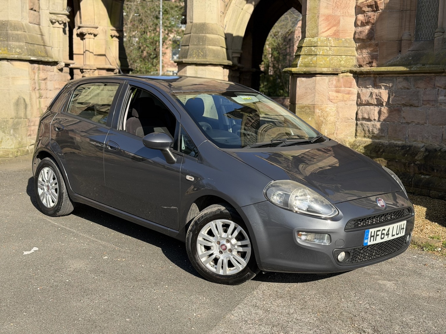 Used Fiat Punto 2014 for sale - 77991603: Photo 2