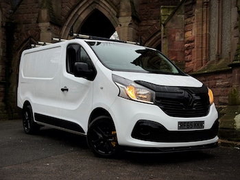 Renault Trafic feature image