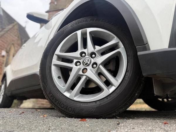 Used Toyota C-HR 2021 for sale - 76286977: Photo 11