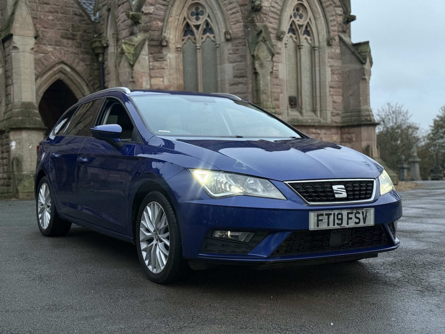 Used SEAT Leon 2019 for sale - 76605817: Photo 2