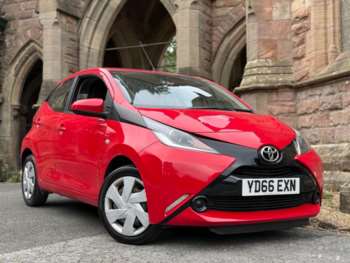 2016 - 1.0 VVT-i x-play 5-Door