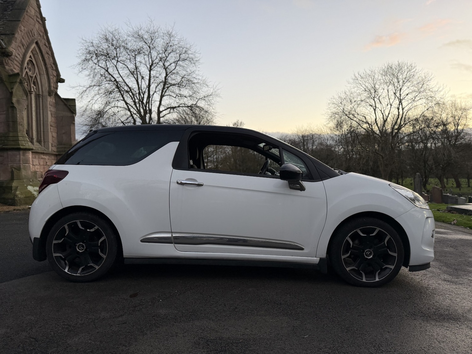 Used Citroen DS3 2014 for sale - 77991586: Photo 10