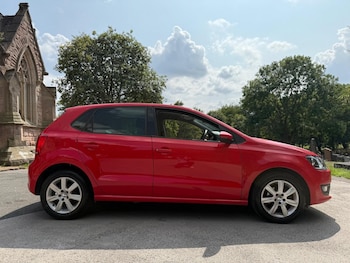 Used Volkswagen Polo 2013 for sale - 75632857: Photo