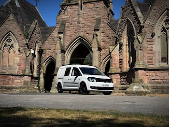 Used Volkswagen Caddy Maxi 2015 for sale - 79228540: Photo