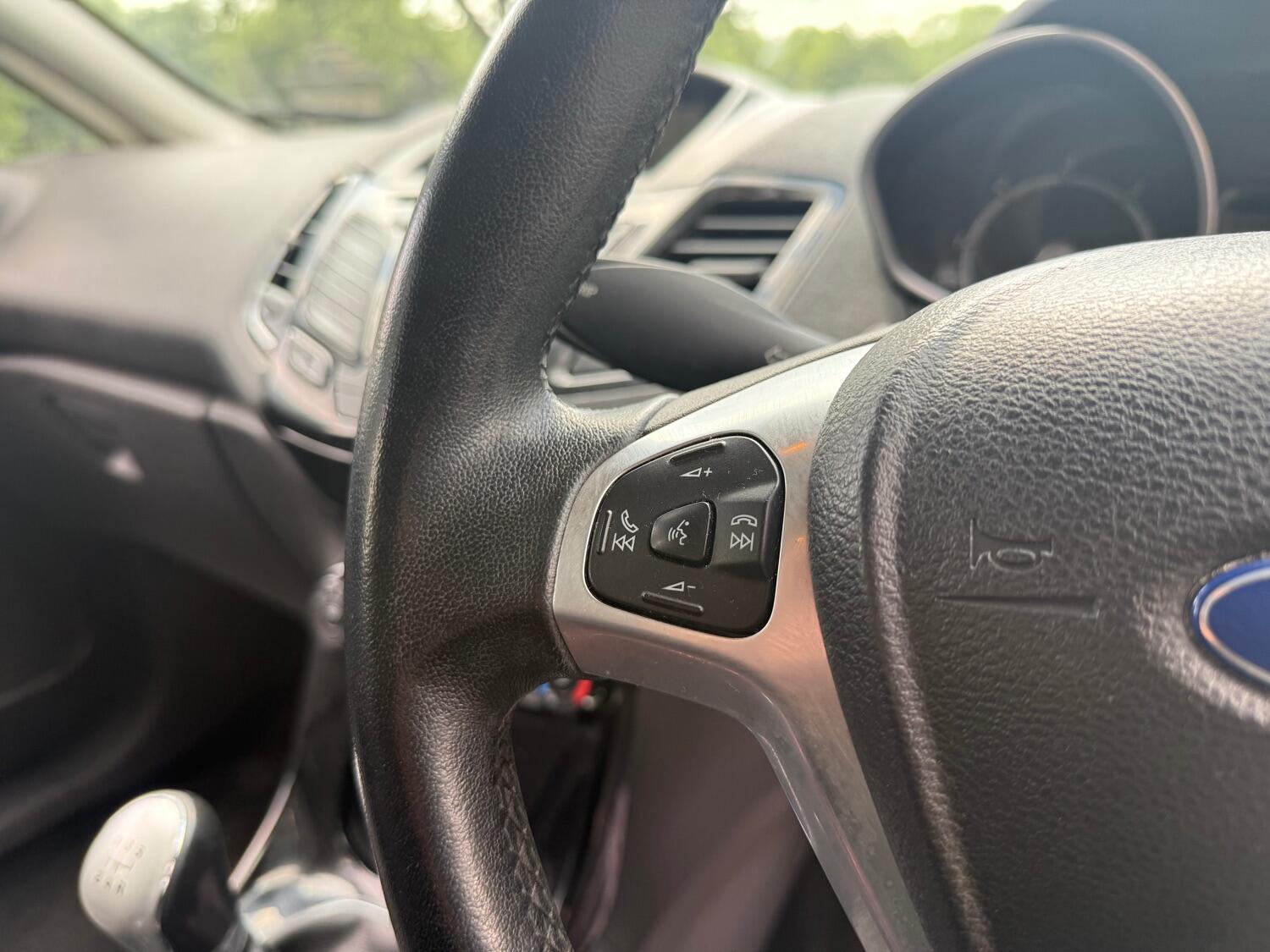 Used Ford Fiesta 2013 for sale - 78143759: Photo 13