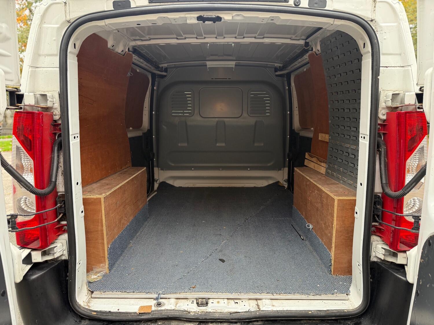 Used Peugeot Expert 2015 for sale - 76286974: Photo 17