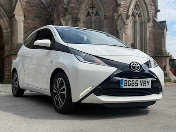 Used Toyota AYGO 2015 for sale - 76030778: Photo
