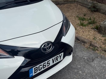 Used Toyota AYGO 2015 for sale - 76030778: Photo