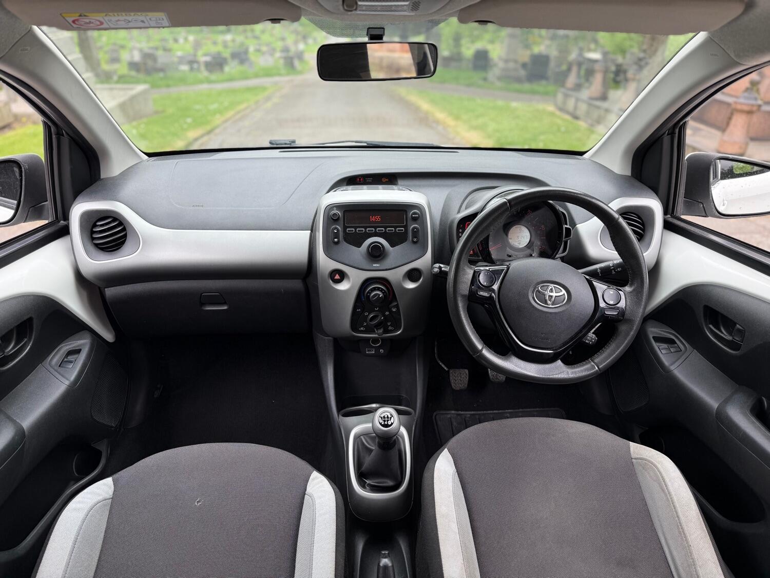 Used Toyota AYGO 2015 for sale - 77271014: Photo 10